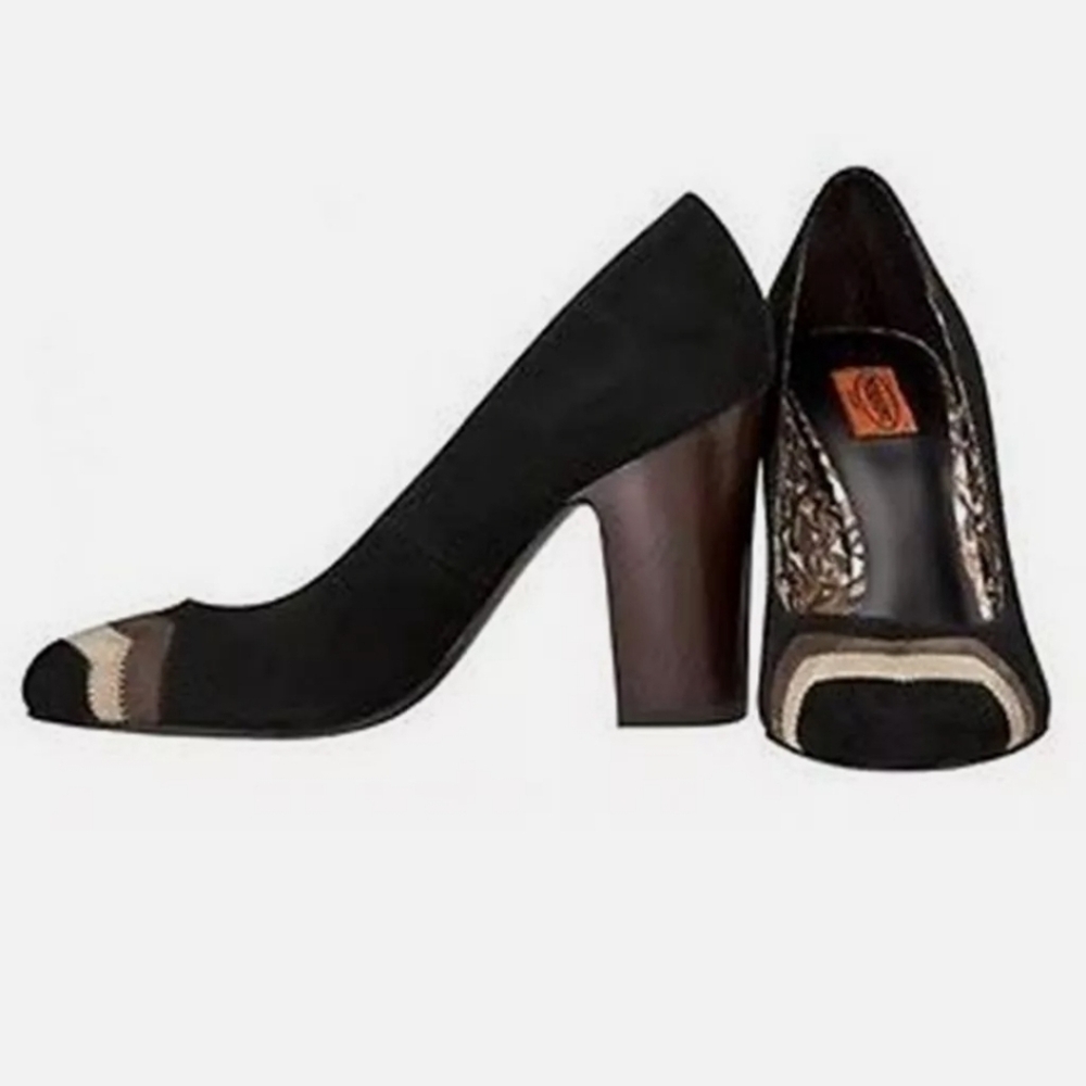 Missoni for Target Suede Zig-Zag Black Pumps.